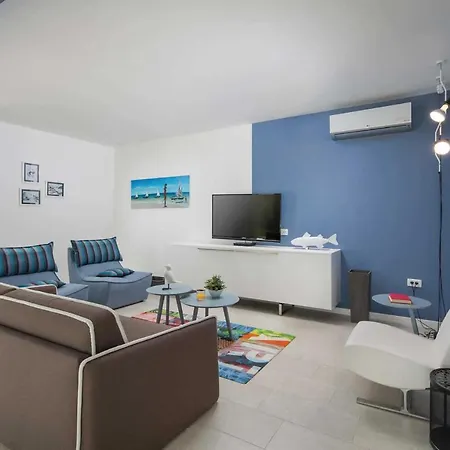 Chiara Villa